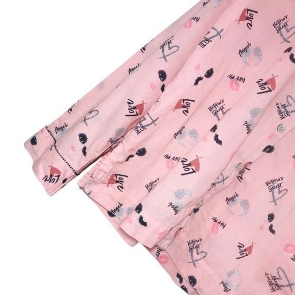 VICTORIA'S SECRET Love Graphic Pajama Top Size X-Small - Picture 4 of 7